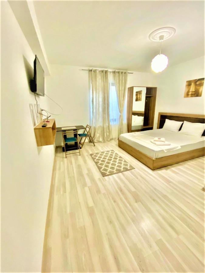 Casa Ipsilanti Apartment ยาช ภายนอก รูปภาพ