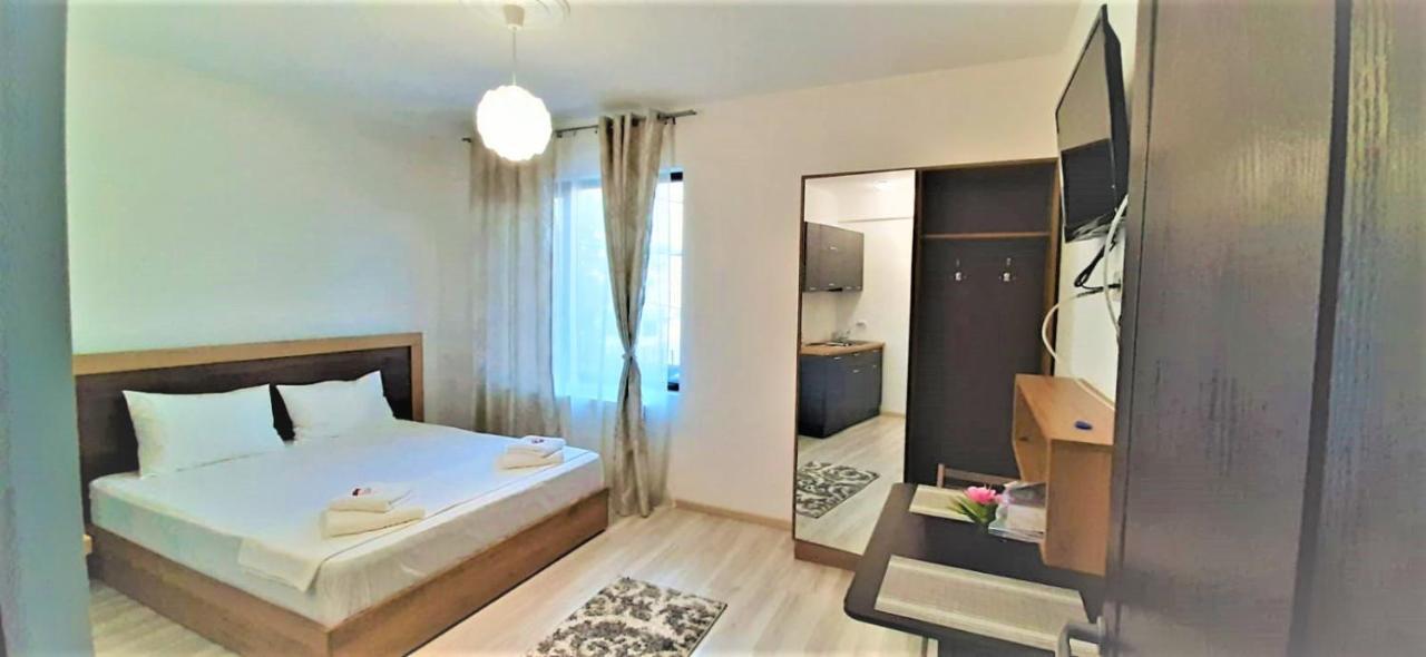 Casa Ipsilanti Apartment ยาช ภายนอก รูปภาพ