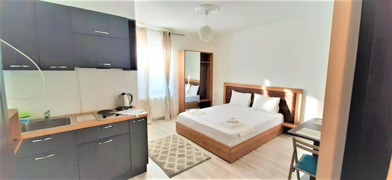 Casa Ipsilanti Apartment ยาช ภายนอก รูปภาพ